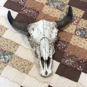 Bull head wall hanger